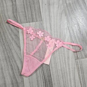 Victoria's Secret DREAM ANGELS Pink Floral Embroidered V String Panty, Size S
